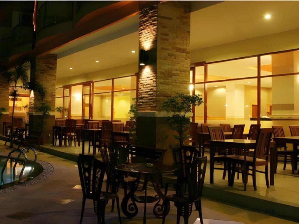 Siam Platinum Pattaya Hotell Eksteriør bilde