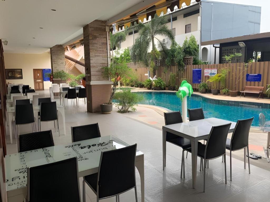 Siam Platinum Pattaya Hotell Eksteriør bilde
