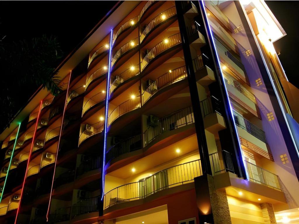 Siam Platinum Pattaya Hotell Eksteriør bilde