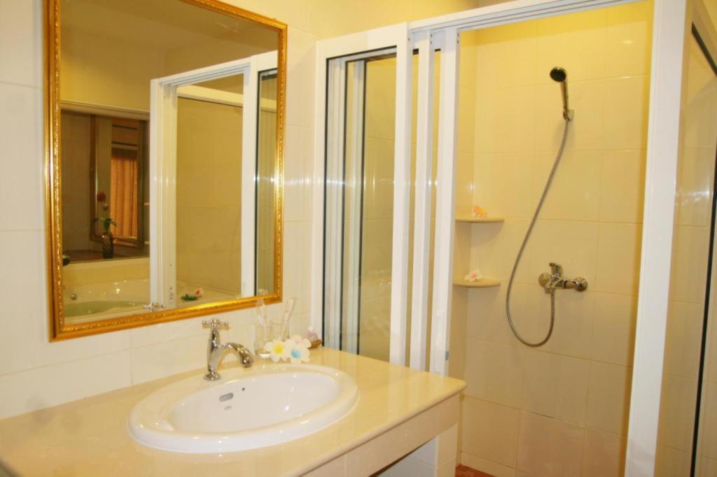 Siam Platinum Pattaya Hotell Eksteriør bilde